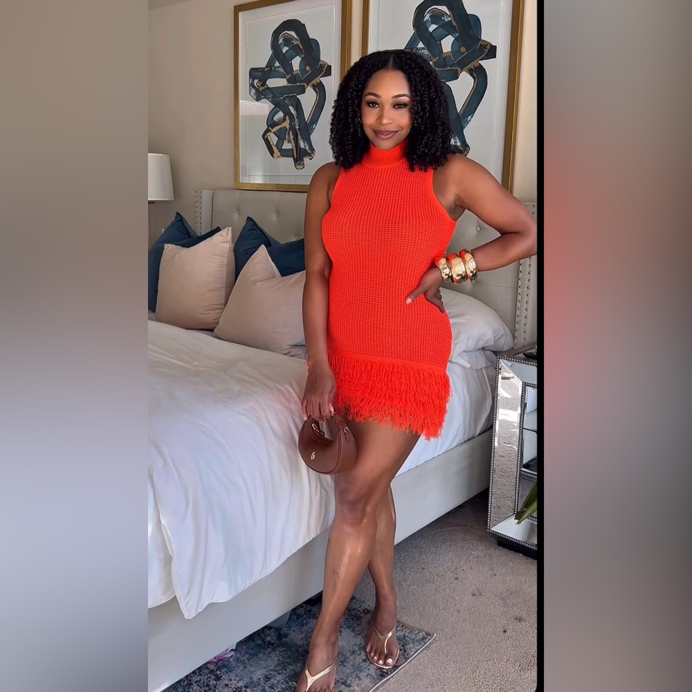 Micas‎ Sleeveless Orange Knit Dress with Fringe - Picture 3 of 16
